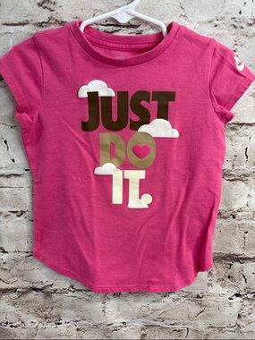 Nike Girls Pink 'Just Do It' Graphic Tee